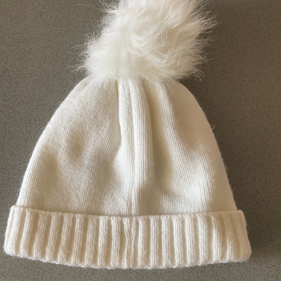 Nicole Miller 2-4T hat fleece lined - Picture 4 of 4